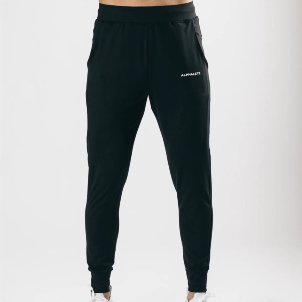 Alphalete Men’s Premium V2 Jogger